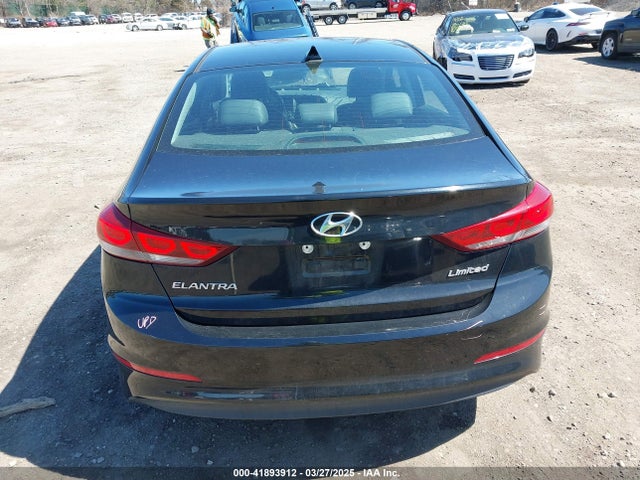 KMHD84LF5HU354985 Hyundai Elantra Limited
