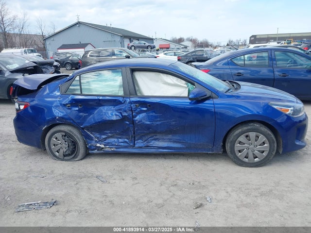 3KPA24AB8KE207073 KIA RIO S