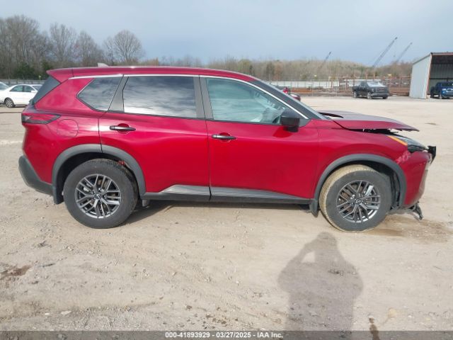 5N1BT3AAXPC913765 Nissan Rogue S Fwd