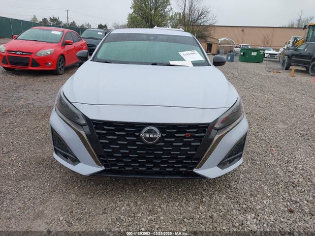 1N4BL4CV6PN347821 Nissan Altima Sr Fwd