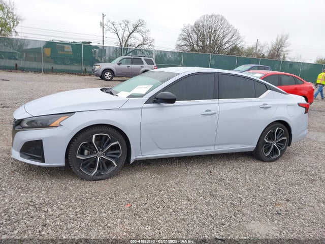 1N4BL4CV6PN347821 Nissan Altima Sr Fwd