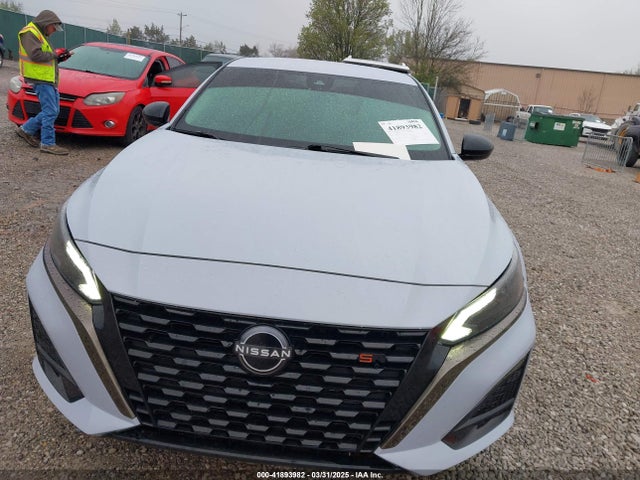 1N4BL4CV6PN347821 Nissan Altima Sr Fwd