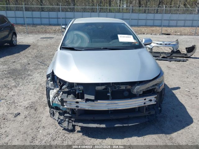 JTDS4RCE2LJ041043 Toyota COROLLA SE
