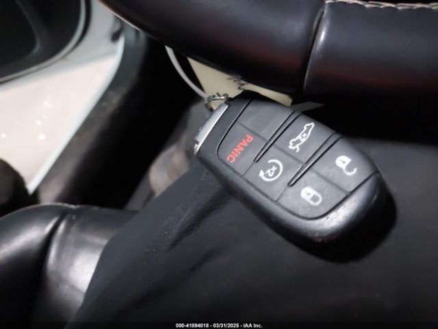 2C3CCAGG3FH909078 Chrysler 300 300s