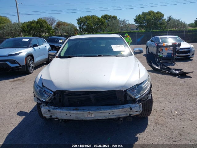 1FAHP2F88GG109434 Ford Taurus Limited