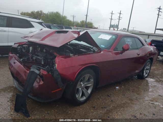 2C3CDZAG7JH219895 Dodge Challenger Sxt