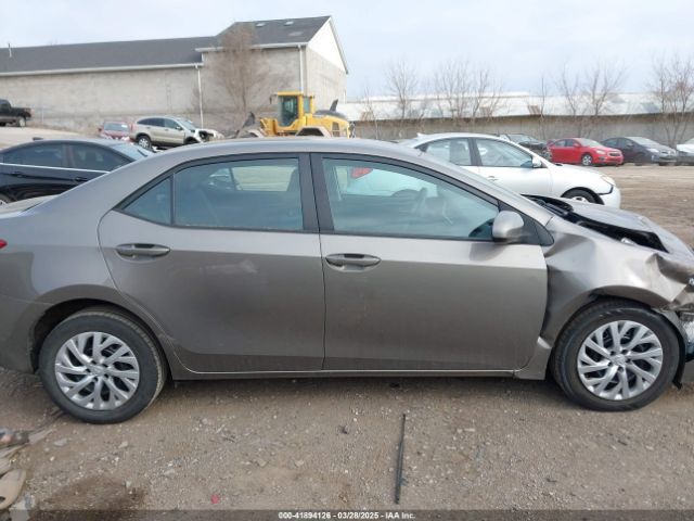 2T1BURHE9KC148271 Toyota COROLLA LE
