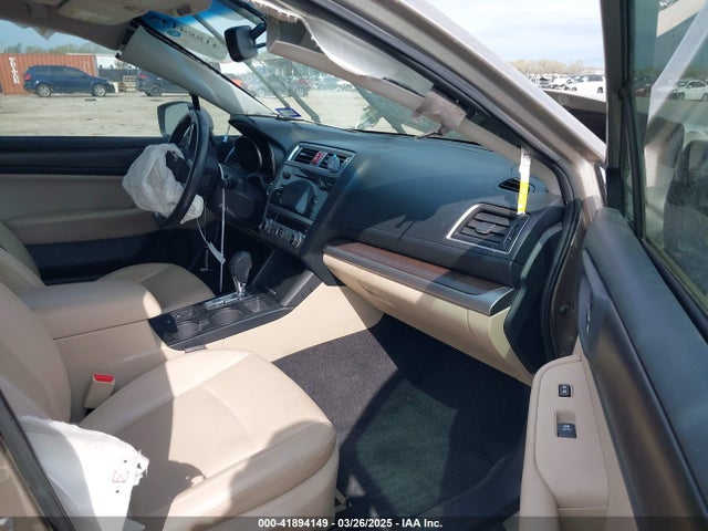 4S3BNAL65F3014354 Subaru Legacy 2.5i Limited