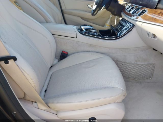 2018 MERCEDES-BENZ E 300 WDDZF4KB5JA367599 Photo 4