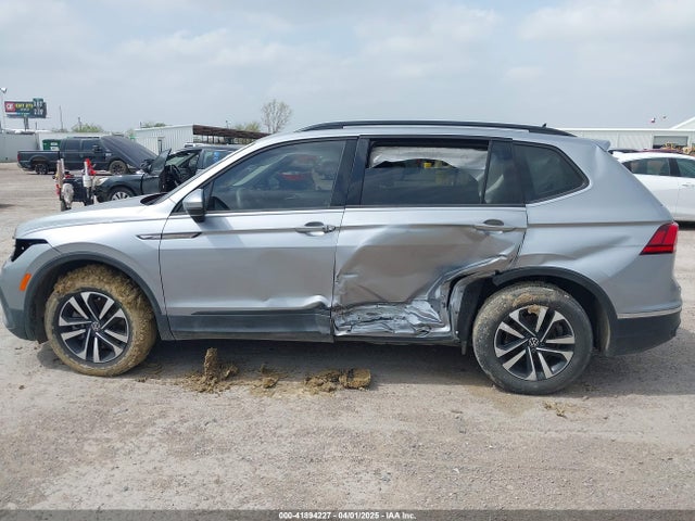 3VV1B7AX8NM106849 Volkswagen Tiguan 2.0t S