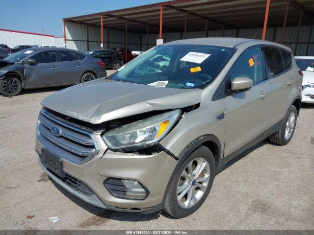 1FMCU0GD3HUC47359 Ford ESCAPE SE