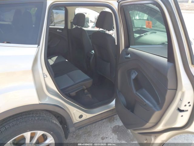 1FMCU0GD3HUC47359 Ford ESCAPE SE