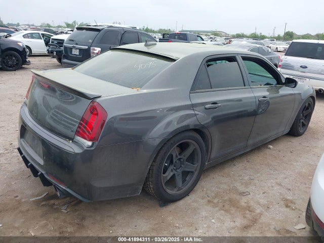 2C3CCABT8KH524095 Chrysler 300