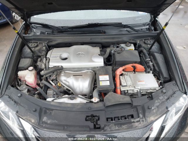 JTHBW1GG7J2193963 Lexus ES 300H