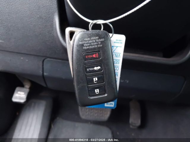JTHBW1GG7J2193963 Lexus ES 300H