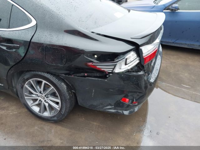 JTHBW1GG7J2193963 Lexus ES 300H