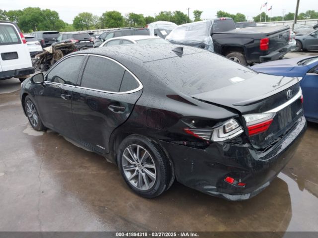 JTHBW1GG7J2193963 Lexus ES 300H