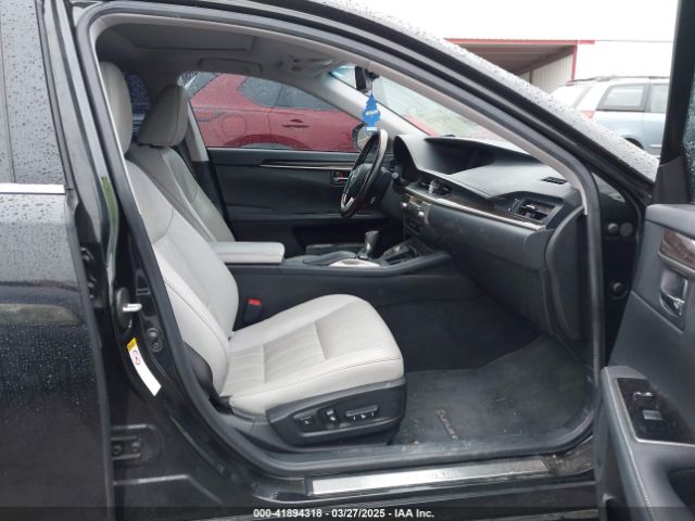 JTHBW1GG7J2193963 Lexus ES 300H
