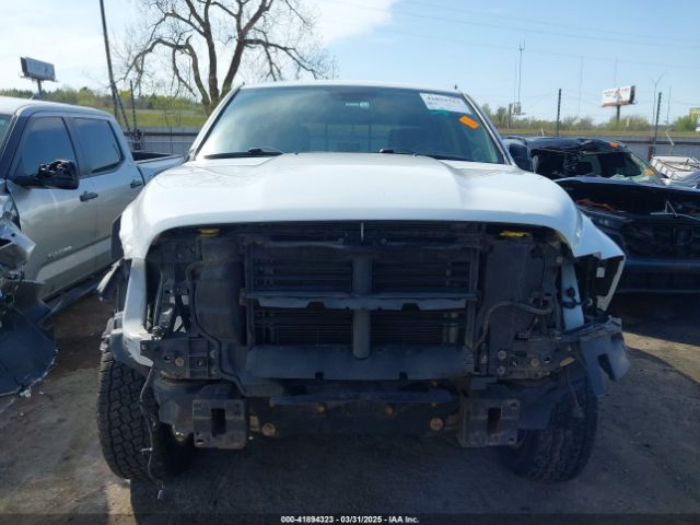 1C6RR7TTXKS682833 RAM 1500 Classic Big Horn  4x4 6'4 Box