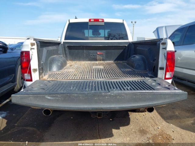 1C6RR7TTXKS682833 RAM 1500 Classic Big Horn  4x4 6'4 Box