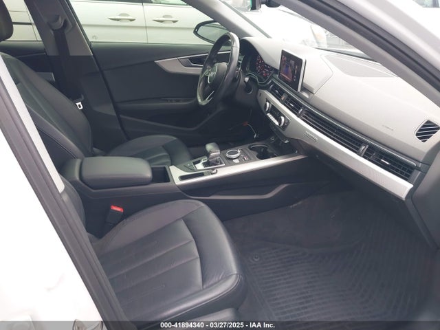 WAUDNAF43HN045092 Audi A4 2.0t Season Of Audi Premium