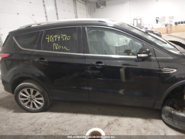 Ford Escape Titanium 2017 1FMCU9JD8HUC26228 Image 13