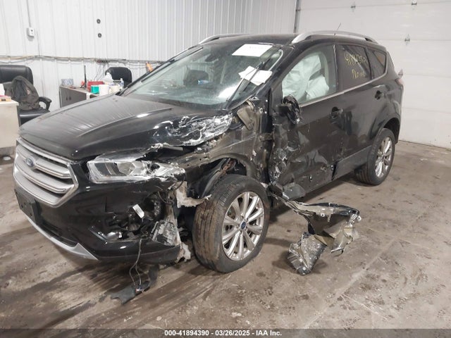 Ford Escape Titanium 2017 1FMCU9JD8HUC26228 Image 2