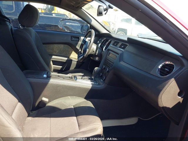 1ZVBP8AM7E5254204 Ford Mustang V6