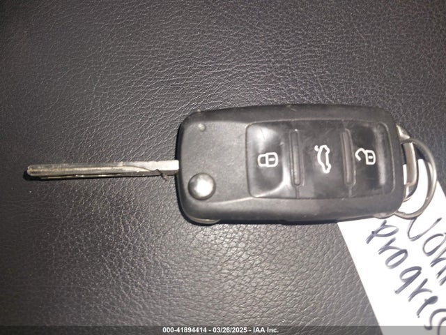 3VW2K7AJ0EM251458 Volkswagen Jetta 2.0l S