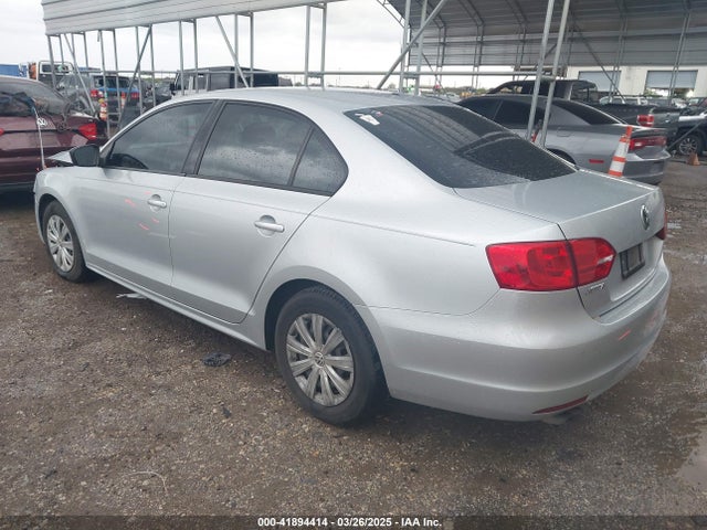 3VW2K7AJ0EM251458 Volkswagen Jetta 2.0l S