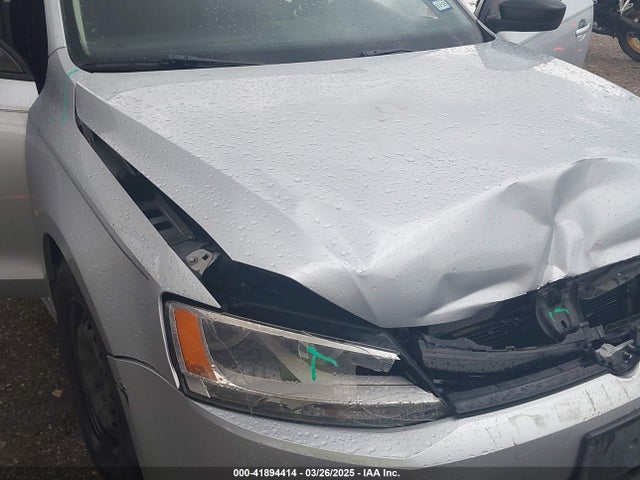 3VW2K7AJ0EM251458 Volkswagen Jetta 2.0l S