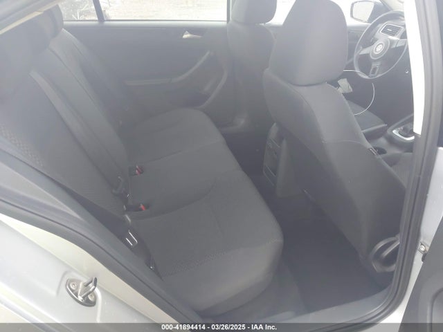 3VW2K7AJ0EM251458 Volkswagen Jetta 2.0l S