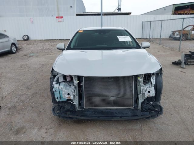 4T1C11AK9NU005421 Toyota CAMRY LE