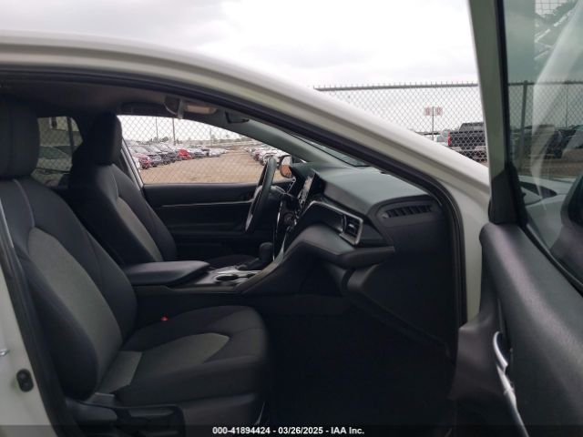 4T1C11AK9NU005421 Toyota CAMRY LE