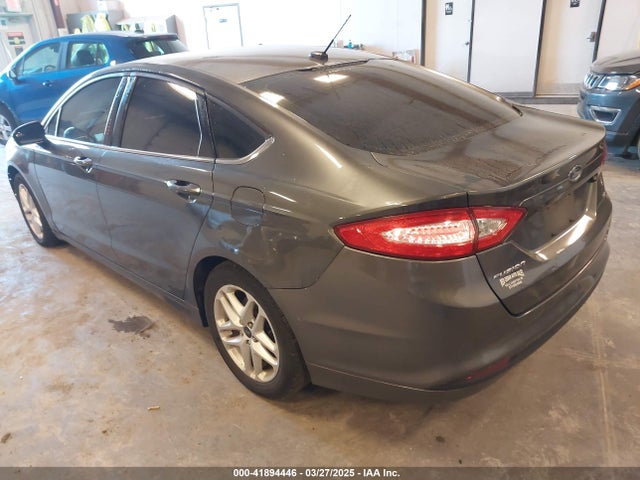 1FA6P0H7XG5112363 Ford FUSION SE