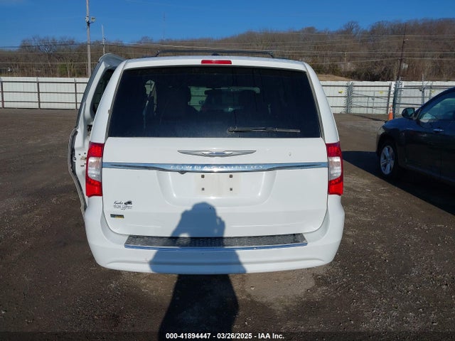 2C4RC1BG6ER437691 Chrysler Town & Country Touring