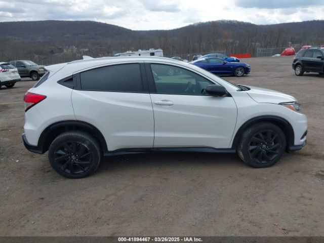 3CZRU6H18NM776130 Honda Hr-v Awd Sport