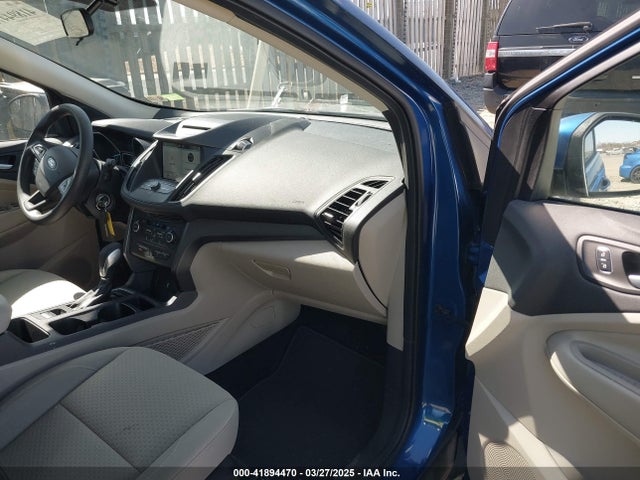 1FMCU0GD4JUA39884 Ford ESCAPE SE