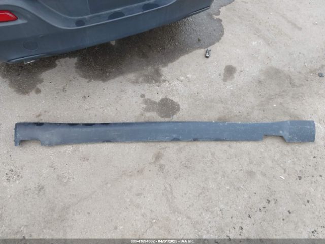 1C4PJLAB4GW229799 Jeep Cherokee Sport