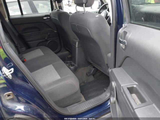 1C4NJPBB9GD804889 Jeep Patriot Sport