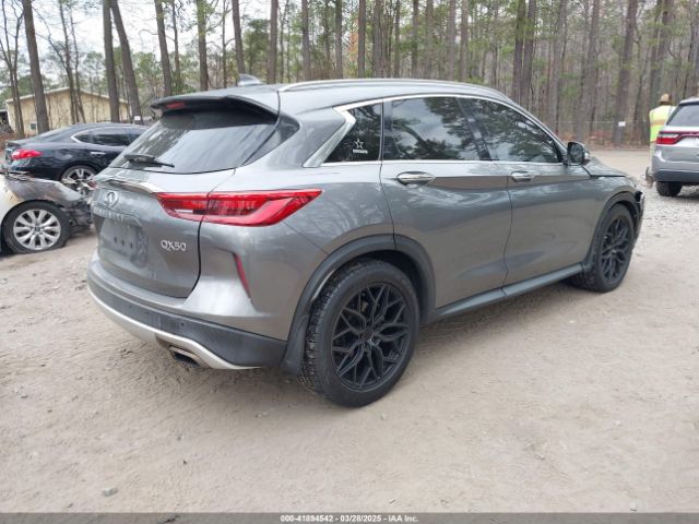3PCAJ5M3XKF121013 Infiniti Qx50 Essential
