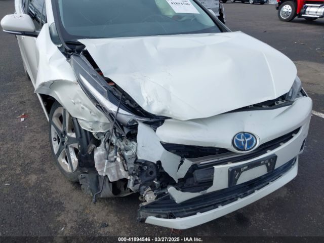 JTDKARFU0G3512967 Toyota Prius Three Touring