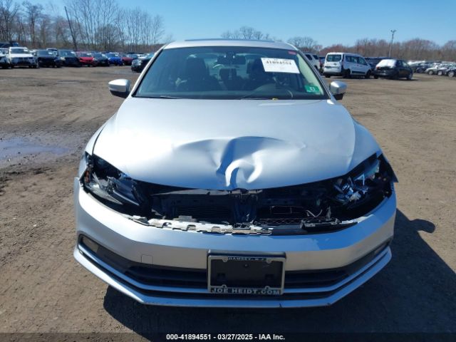 3VWL17AJ4GM310845 Volkswagen Jetta 1.8t Sel