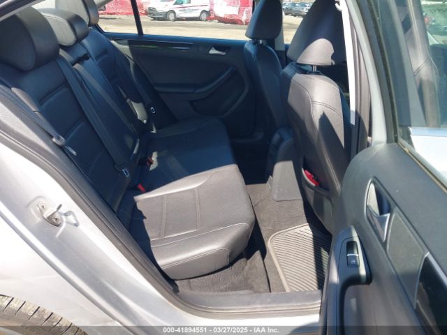 3VWL17AJ4GM310845 Volkswagen Jetta 1.8t Sel