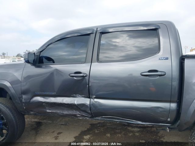 5TFAZ5CNXJX066952 Toyota Tacoma Sr5 V6