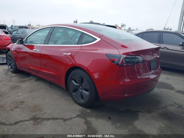 2019 TESLA MODEL 3 5YJ3E1EA6KF486002 Photo 2