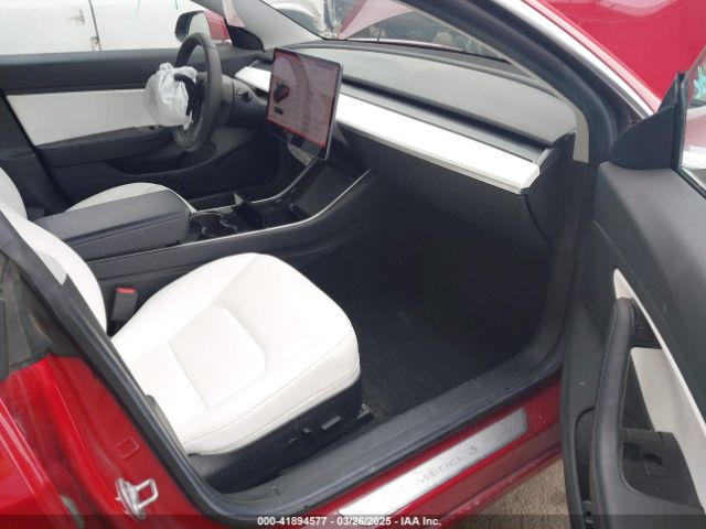 2019 TESLA MODEL 3 5YJ3E1EA6KF486002 Photo 4