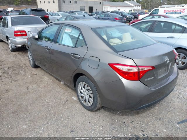 2T1BURHE3KC136925 Toyota COROLLA LE