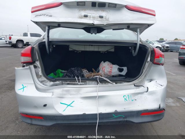 3KPFK4A74HE100015 KIA FORTE LX