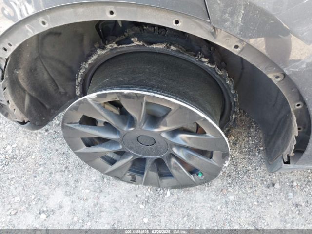 7SAYGDEE7NA006476 Tesla Model Y Long Range Dual Motor All-wheel Drive